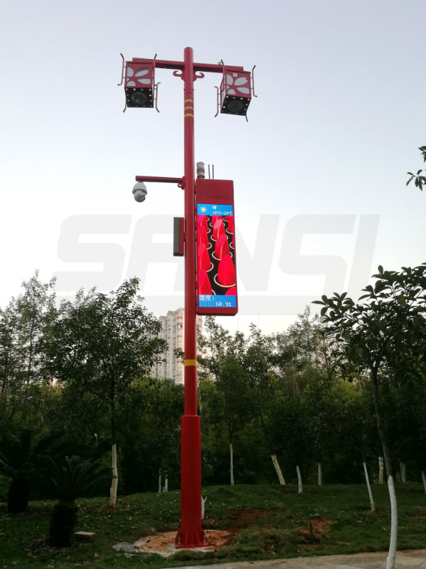 江西瑞金聪明路灯