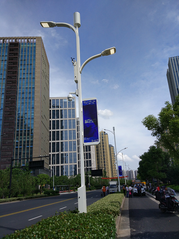 LED聪明桥栏灯杆