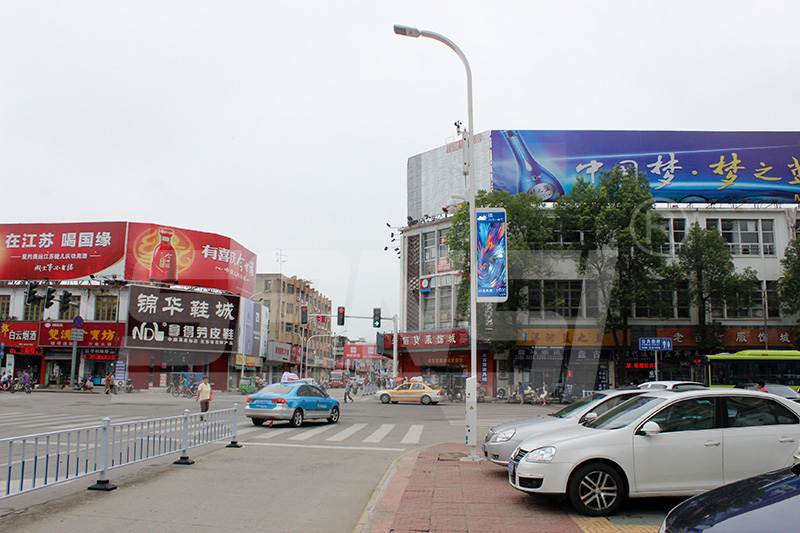聪明路灯,晋升都会宁静指数,必备东西