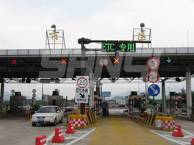 高速公路免费谍报板