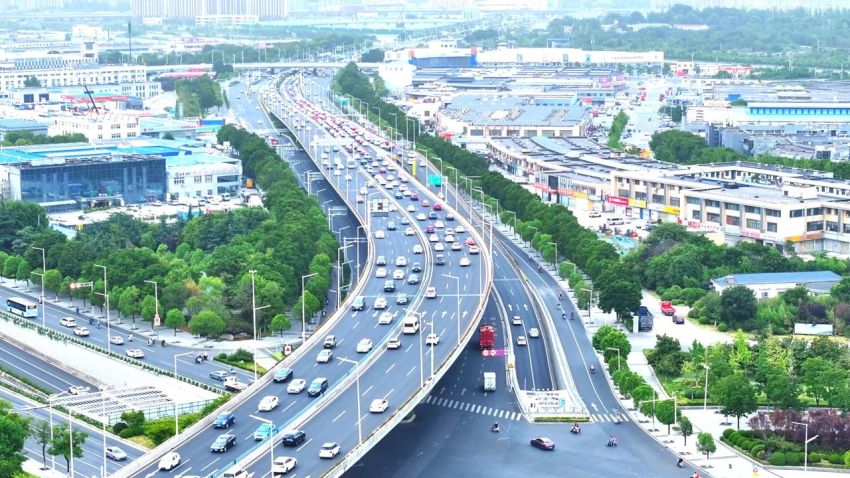 EMC形式胜利榜样,三思,27000+套灯具,助力徐州都会,途径照明,周全节能进级