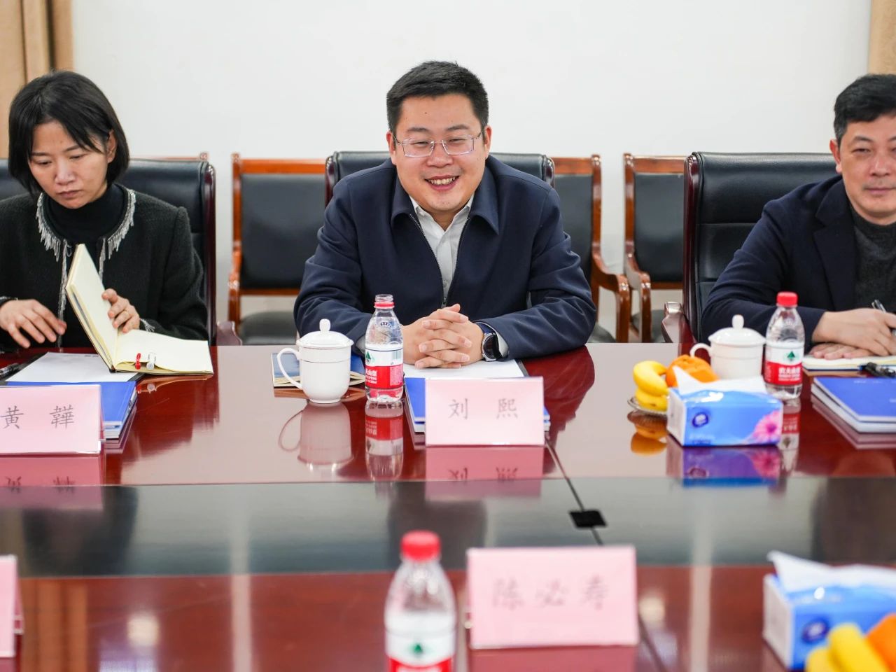 浦江县,县长,刘熙,一行赴沪,调研三思,以中国之光,点亮环球