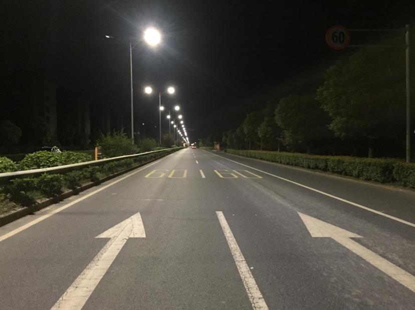 聪明路灯,途径照明,LED路灯,助力都会,多维场景进级